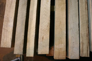 Lumber/MOmantelbeams07.JPG